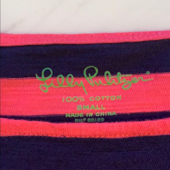 Lilly Pulitzer Boatneck shirt. - Picture 2 of 2